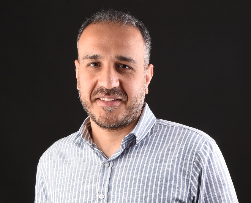 Hossam Hamouda - Professional AI Solutions Architect & Technology Leader